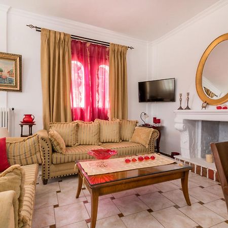 Amalia Country House Áno Yerakaríon Extérieur photo
