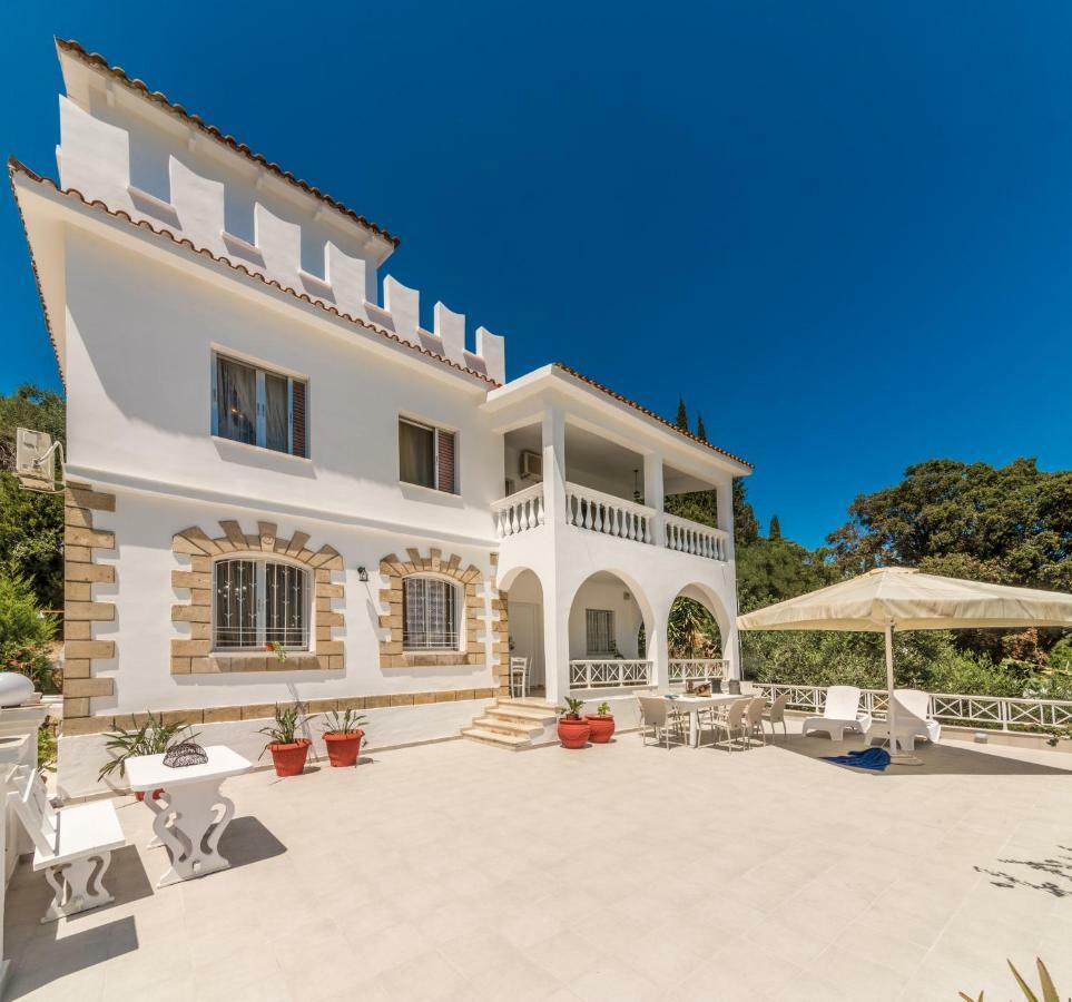 Amalia Country House Áno Yerakaríon Extérieur photo