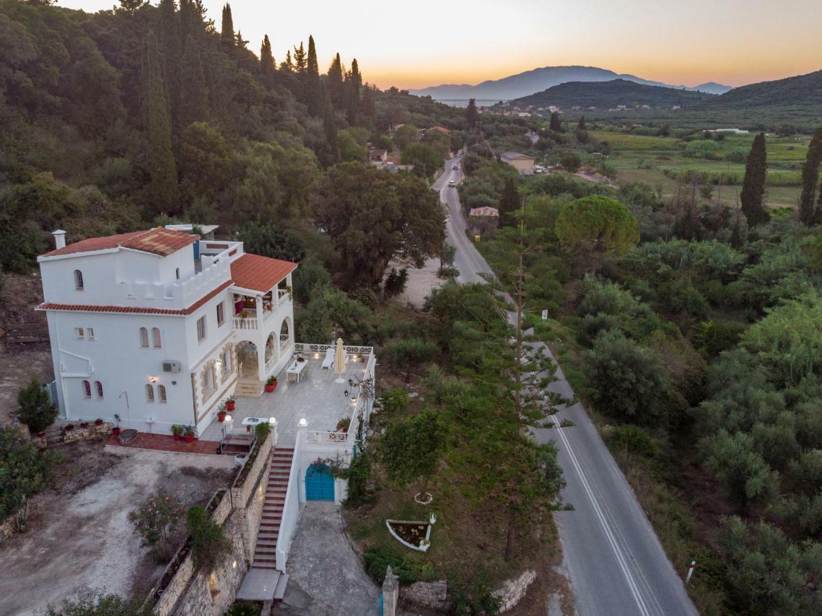 Amalia Country House Áno Yerakaríon Extérieur photo